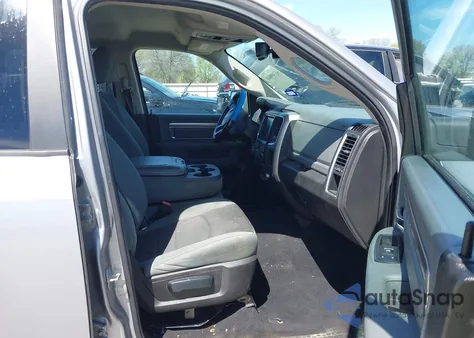 2019 Ram 1500 Classic Slt 4X4 5'7 Box from USA, damaged, VIN 1C6RR7LT8KS605782